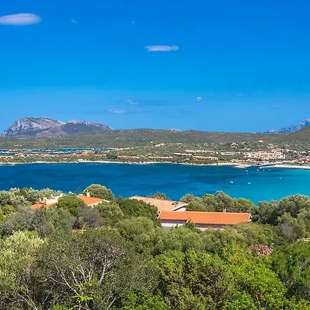 2 Bedroom Stunning In Golfo Di Marinella * Marinella (Sardinia)